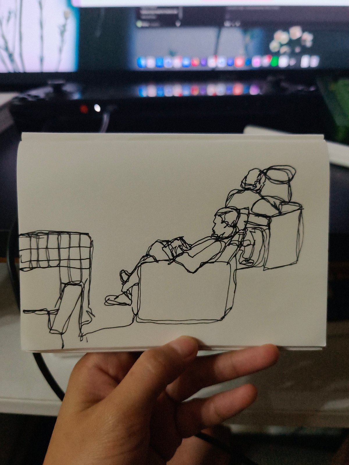 Drawing by @ronna